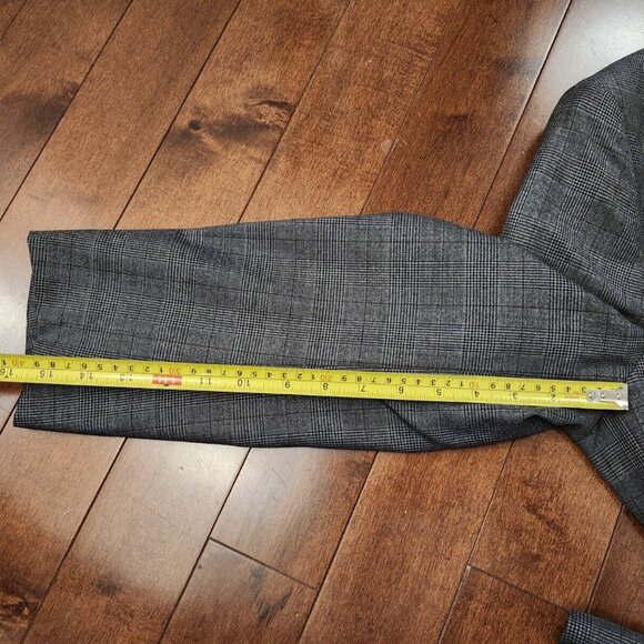 Giorgio Armani Taylor men's gray suit set in size 54 virgin wool - Picture 11 of 16